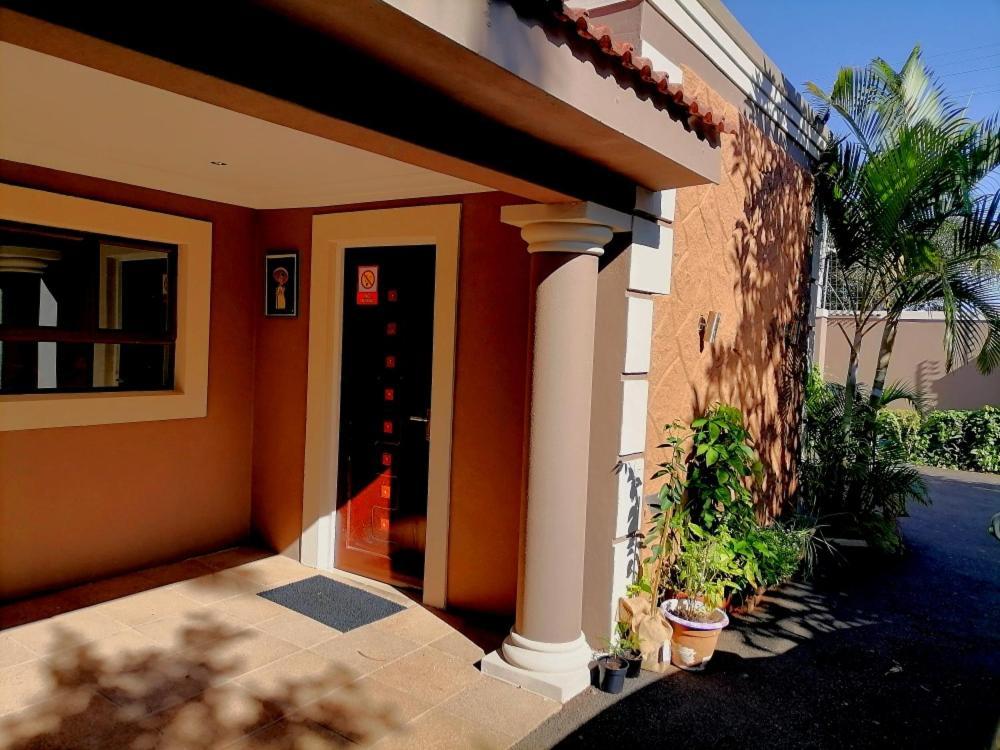 Illovo Beach House アマンジムトティ エクステリア 写真